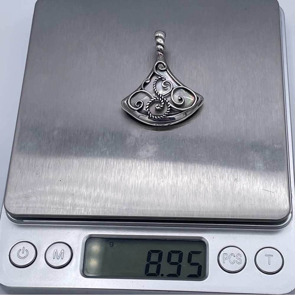 Carolyn Pollack Relios 925 Sterling Silver Mother of Pearl Openable Bell Pendant - Picture 5 of 7